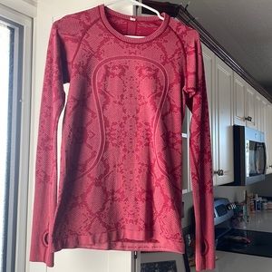 Lululemon long sleeve
